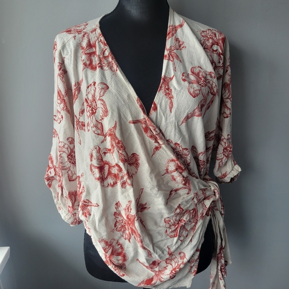 Zara floral linen blend wrap top -Size xs - Picture 2 of 12